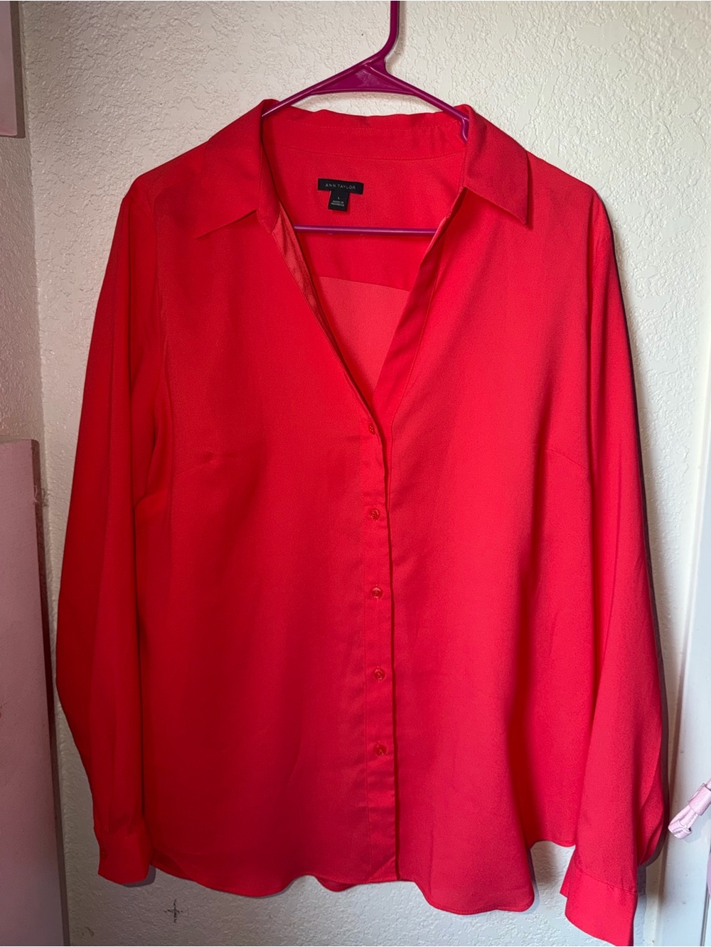 Ann Taylor Bright Red Long-Sleeve Button-Down Shirt